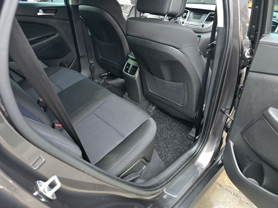 Hyundai Tucson 2.0 CRDi 4x4 136CP, 97.000 km Primul proprietar, Achiziționată RO