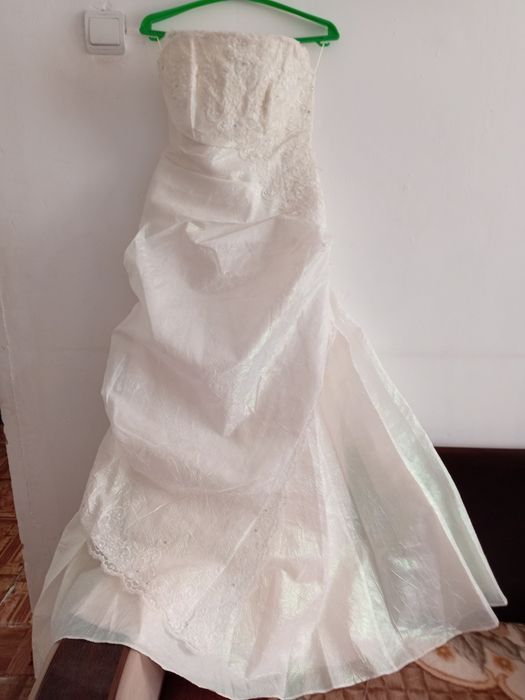 Продам свадебное платье