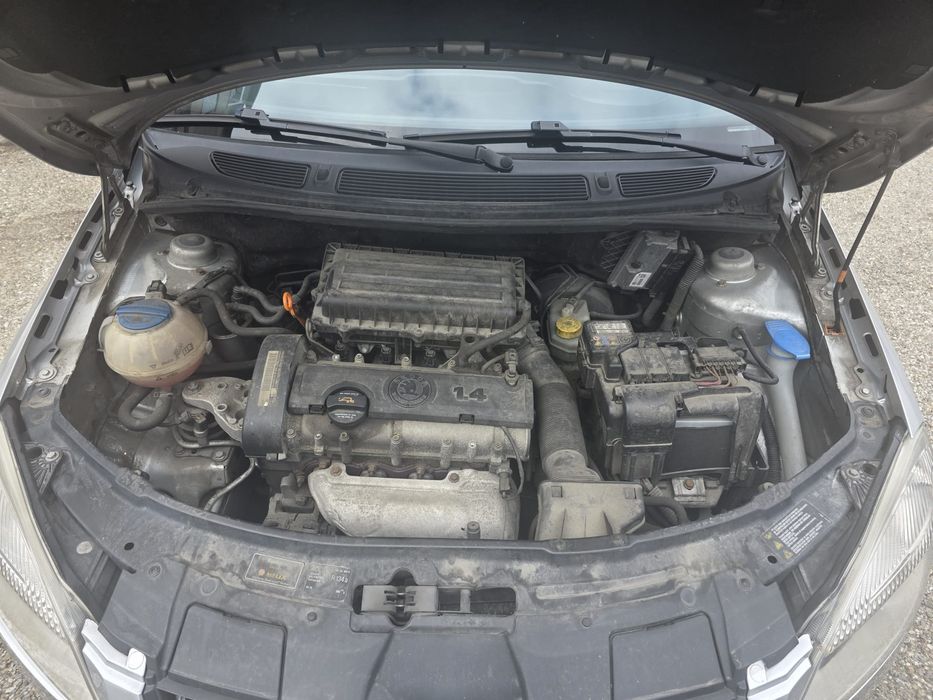 Skoda fabian 2  an2009