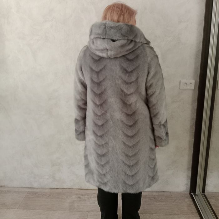 Продам шубу. Размер: 50-52