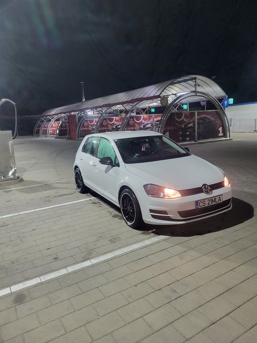 VOLKSWAGEN Golf 2014 — imagine 3