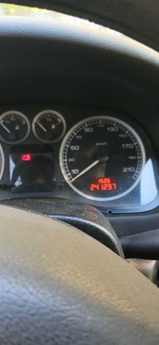 Peugeot 307 2.0 HDi 90 к.с. – 2003 г.