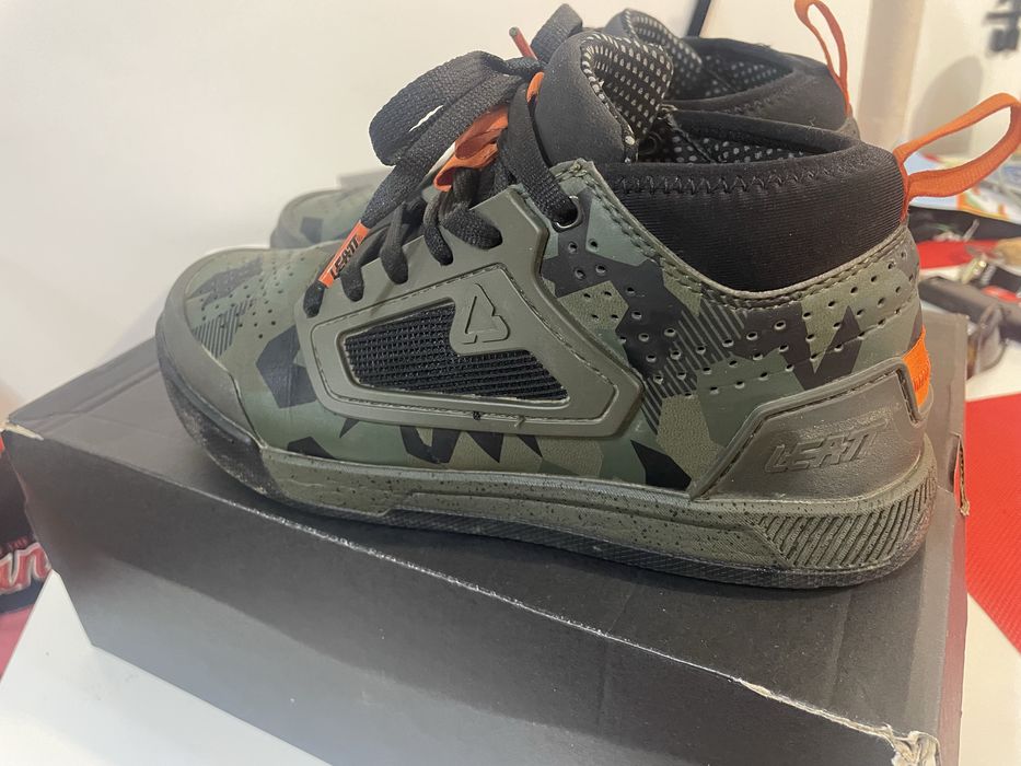 Leatt 3.0 flat camo mtb marimea 40