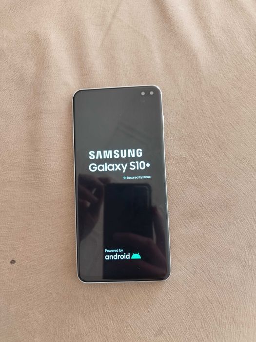 Samsung S10 Plus 128GB / 8 GB рам/ Android 12.
