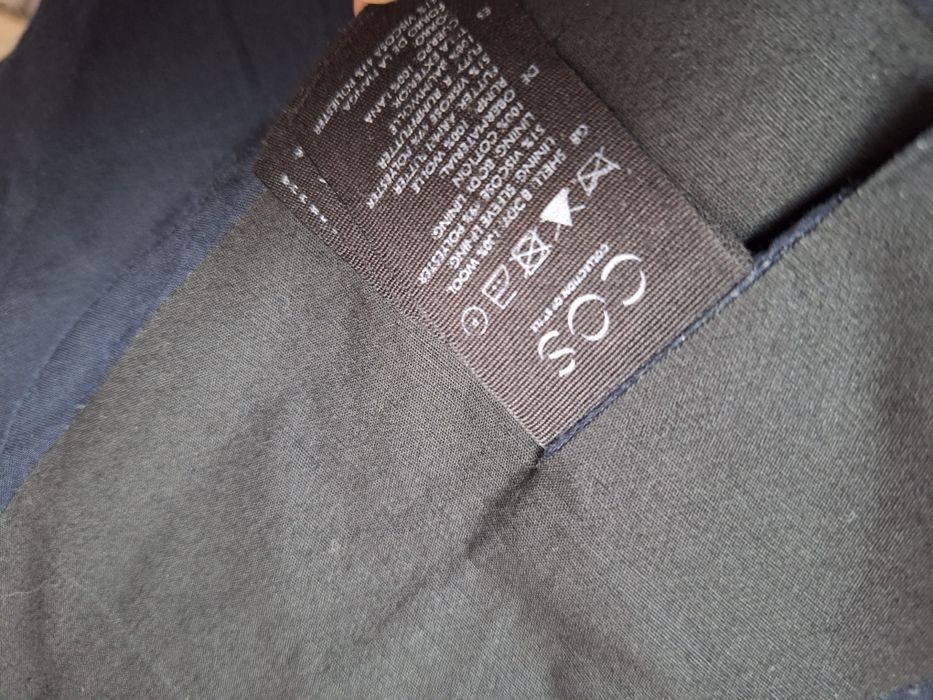 Palton COS bleumarin XS-S