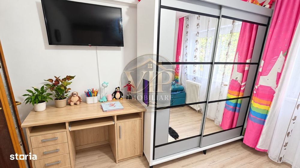 Apartament cu 4 camere,decomandat,80 mp utili,Ampoi 2