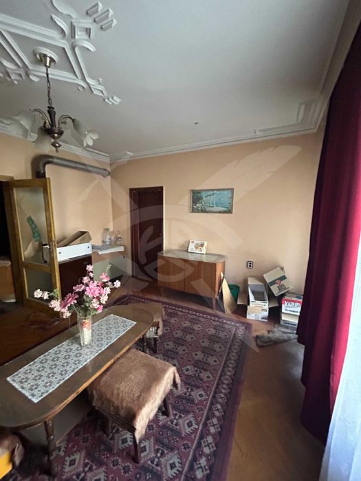 Продава се Тристаен апартамент в Пловдив, Южен - 81 кв.м за 1173 €/кв.м - Снимка #1