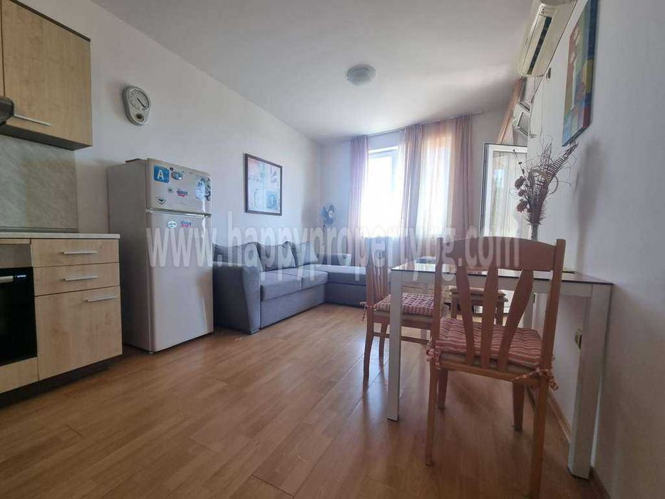 Продава се Тристаен апартамент в к.к. Слънчев бряг - 75 кв.м за 800 €/кв.м - Снимка #2
