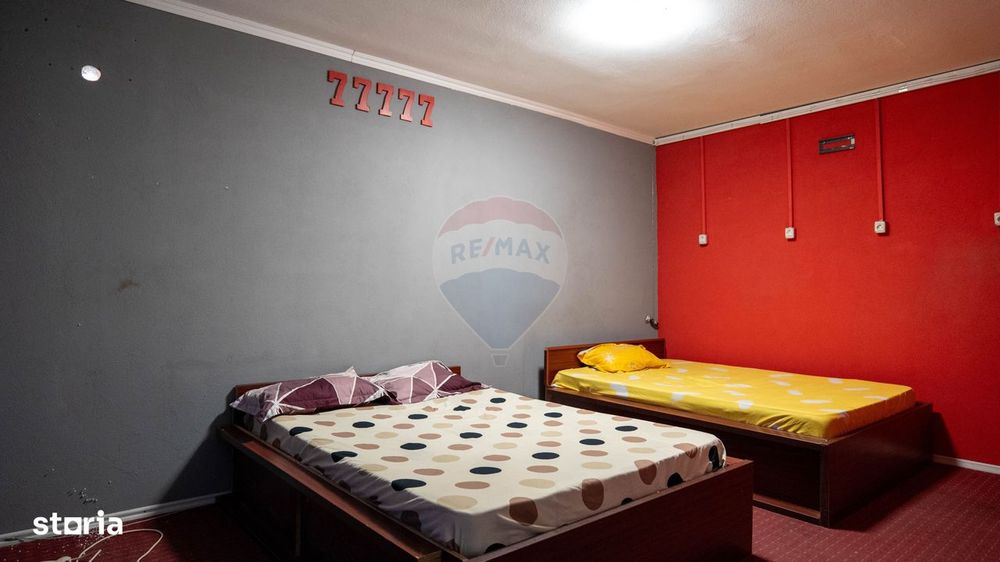 Vânzare imobil cu funcțiune mixtă casa si restaurant - Ungureni - DB