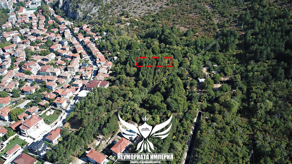 Продавам инвестиционен парцел/имот УПИ с площ от 608кв.м. в  град Асеновград местност  свети Трифон