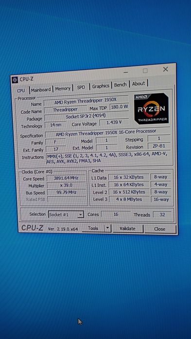 Stație de lucru / PC Desktop AMD Threadripper 1950X (16 Cores), 64GB RAM, GTX 970