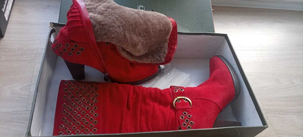 Шикарные зимние сапоги