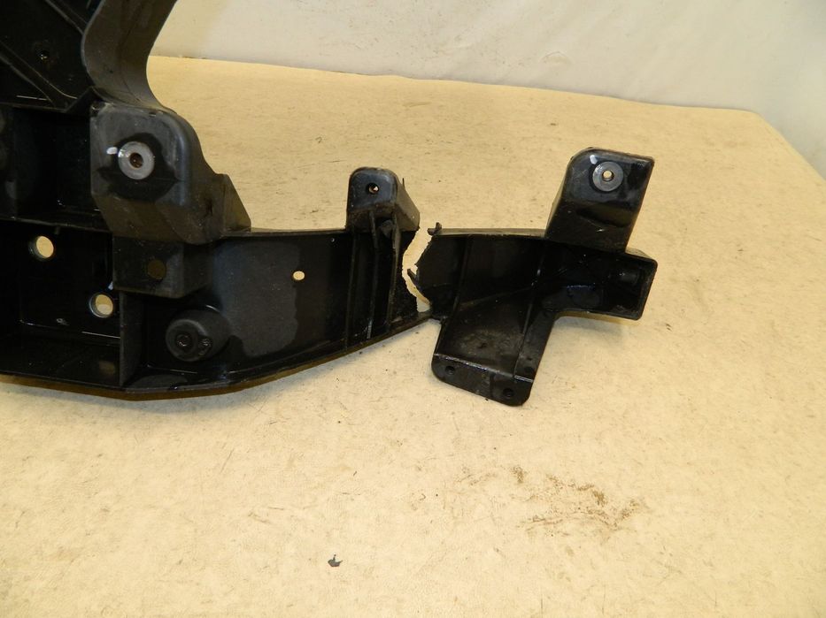 Trager  /  Panou frontal  /  Calandru, Mercedes Sprinter W906, 2007, 2008, 2009, 2010, 2011, 2012, 2013, 2014,, A9068800203