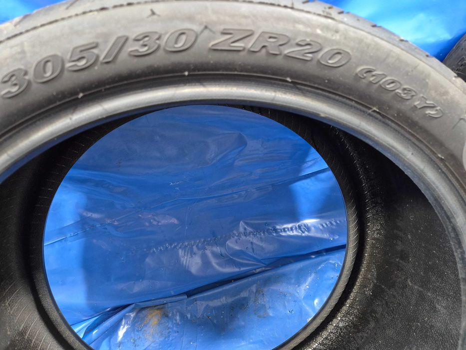 305/30/20 103 y Perelli