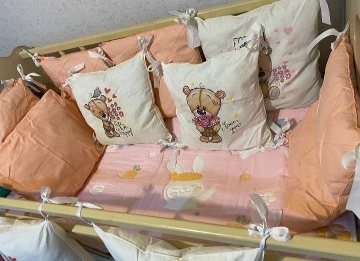 Детская кроватка