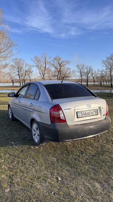 Hyundai accent mc