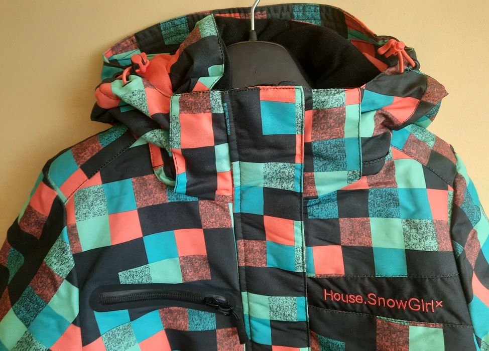 Дамско зимно яке, размер S, ново