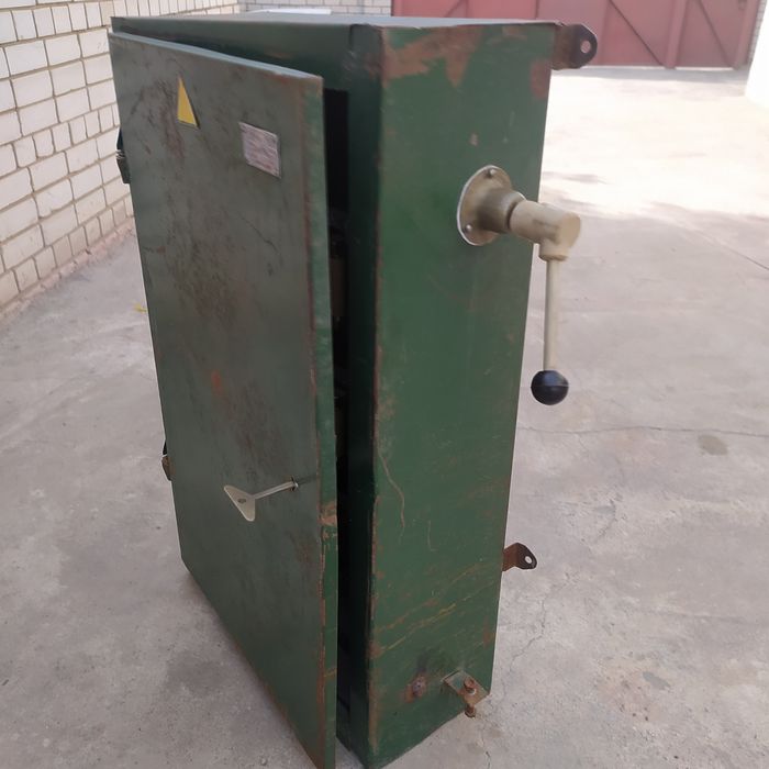 Электрощить продам