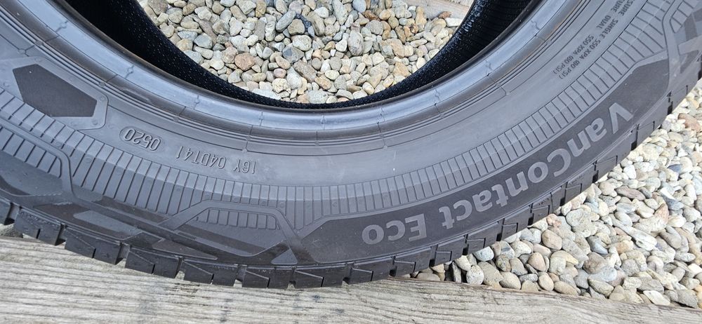 Anvelopa Continental 215/65 R16C 109/107T Michelin 215/65 R16C 106/104