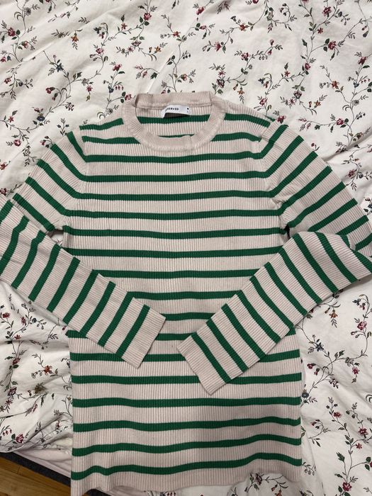 Pulover tricotat alb laptos cu dungi verzi, reserved, marime L