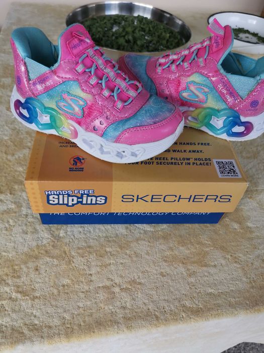 Скечерс маратонки