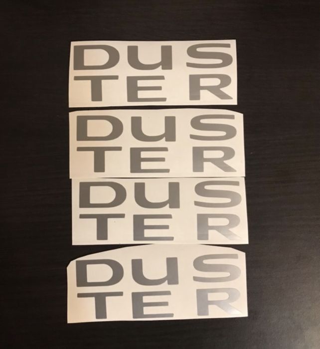 Ornamente litere bandouri Duster model nou argintii si portocalii