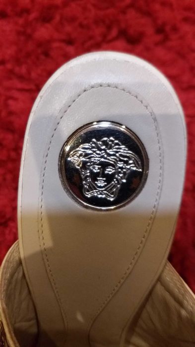Papuci saboti Versace bej originali toc 1o cm