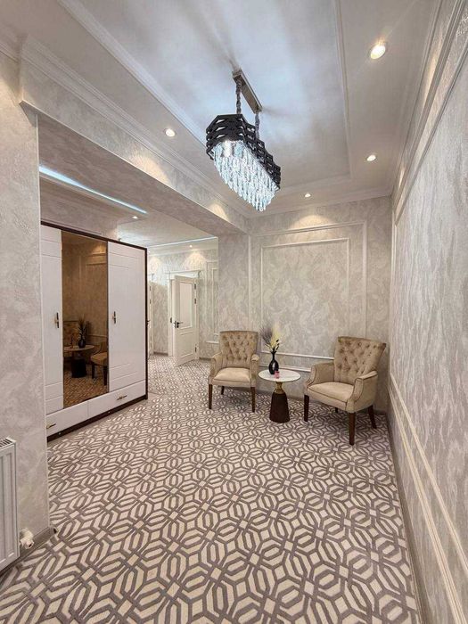 3х комнатная квартира на 8 этаже 114кв/м, в Самарканде