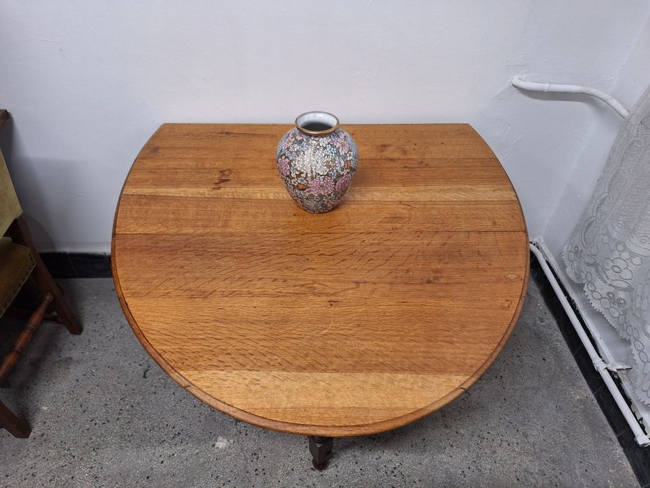 Маса  за трапезария разтегателна