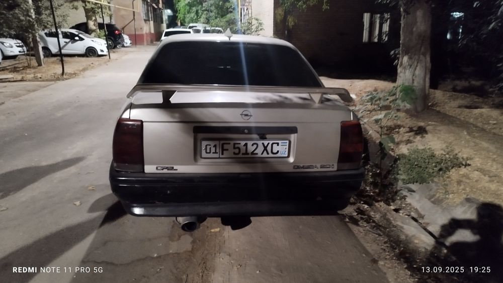 Продаю Opel omega a 2.0