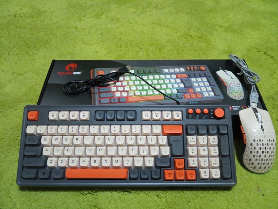 Raiku T98 Rainbow ledlight mouse and keyboard combo