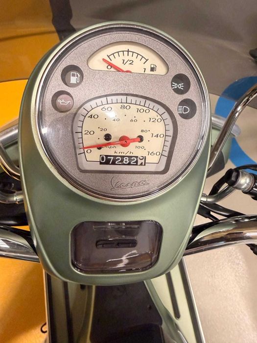 Vespa 300 Seigiorni Limited Edition