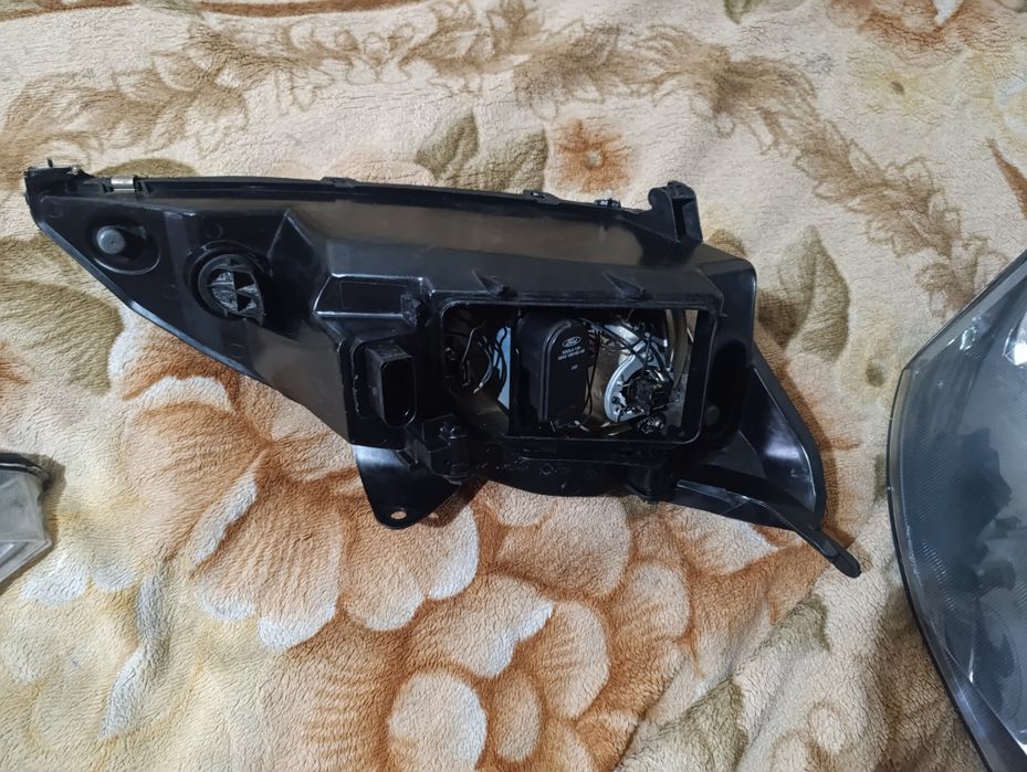 Фары  форд фокус 1