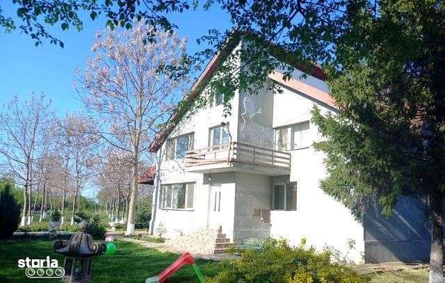 Casa P+1E+beci pe un teren de 1430 mp in Coteana