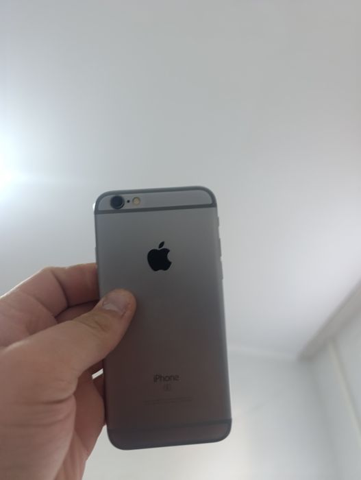 Телефон iphone 6s