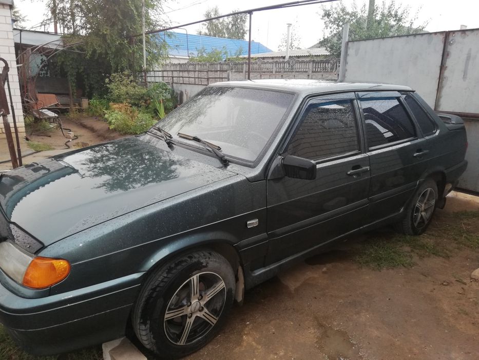 ВАЗ - 2115 автомобиль