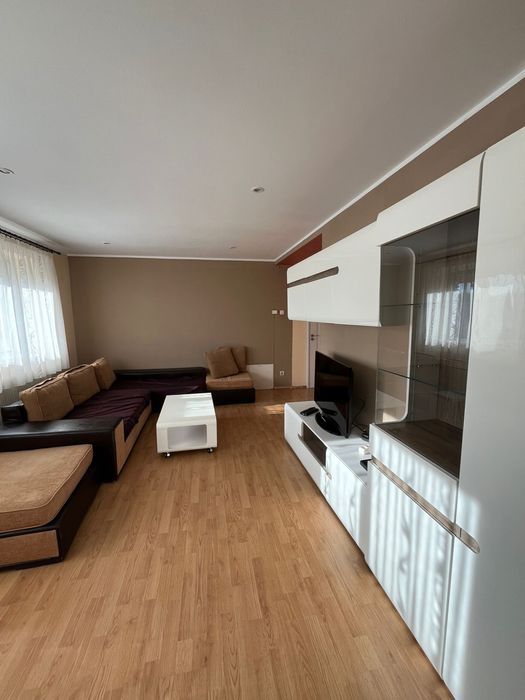 Apartament 2 camere de închiriat