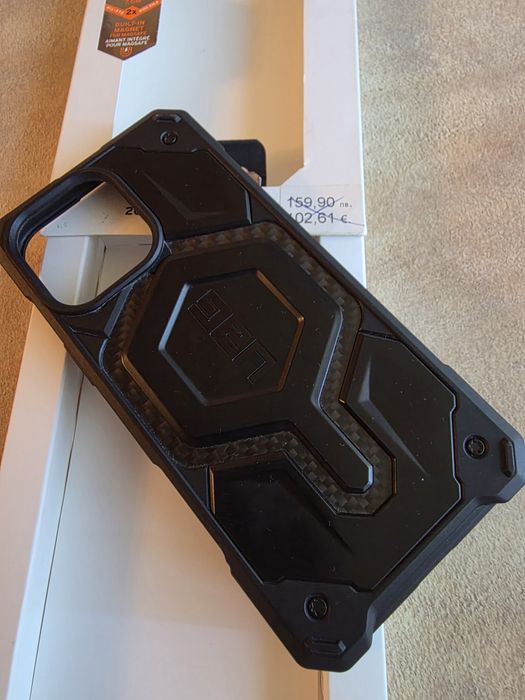 IPhone 16 pro max UAG кейс