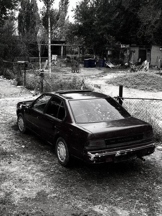 Nissan maxima j30