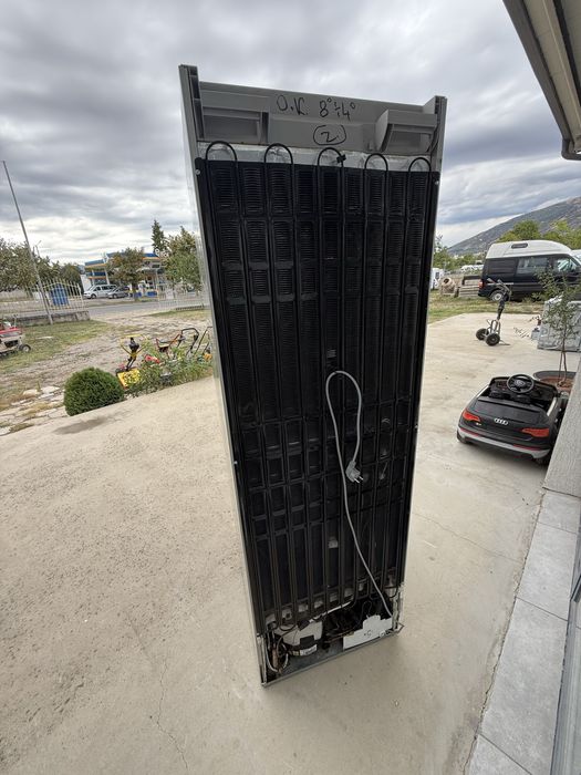 Хладилник Охладител  Миеле 185см