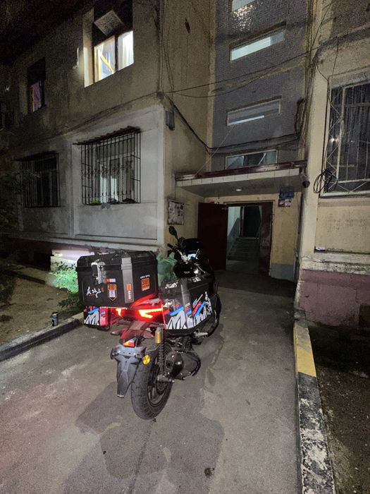 Skuter ADV 180cc