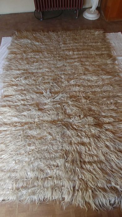 Халище с дълъг косъм, ръчно тъкано