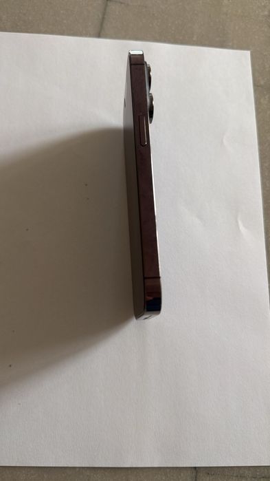 Vând iPhone 14 pro pentru piese