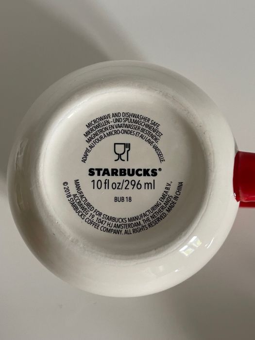 Cani Starbucks de Craciun