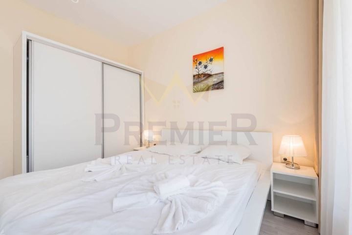 Дава се под наем Тристаен апартамент в Варна, Аспарухово - 99 кв.м за 1200 € - Снимка #5