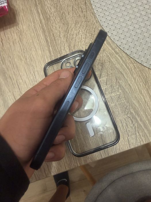 iPhone 15 Pro 128GB – Перфектен – Пълен комплект + Подаръци