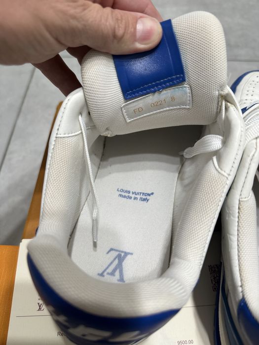 Adidasi Louis Vuitton