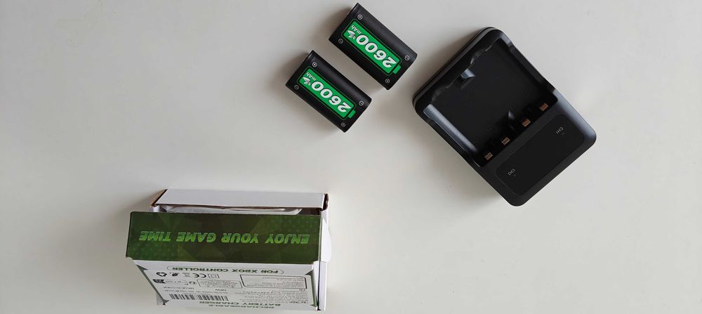 Acumulatori pentru Xbox, Jeswo, 2x2600mAh, Xbox One/ One S/ One X/One Elite/ Series S/ Series X