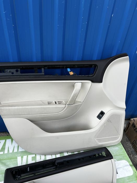 Fețe de ușă interior față și spate  Volkswagen Touareg 7 P