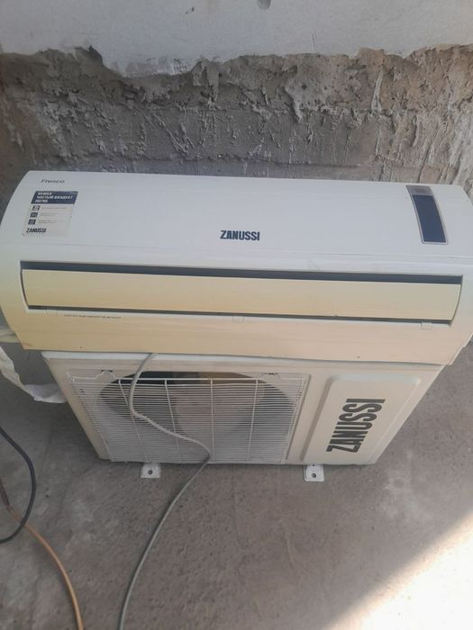Кондеционер ZANUSSI 12